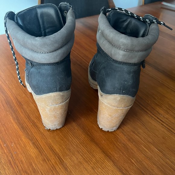 High Heeled Hiking Boots - Picture 3 of 4